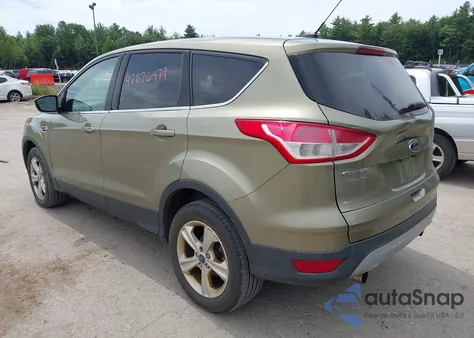2013 Ford Escape Se z USA, uszkodzony, nr VIN 1FMCU9G92DUB27580